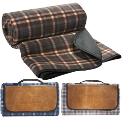 Field & Co. Plaid picnic blanket 